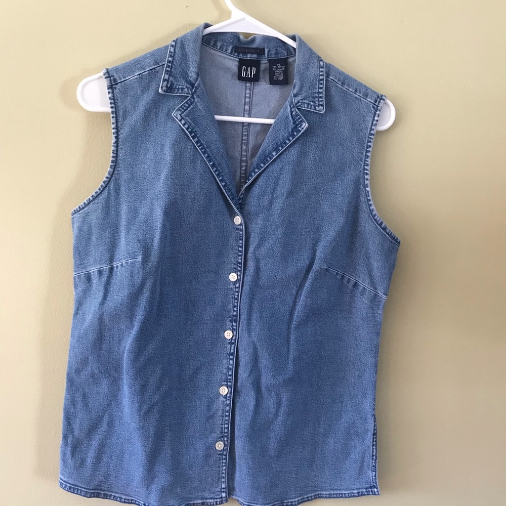 Gap chambray blouse